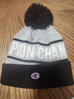 NWT CHAMPION HAT